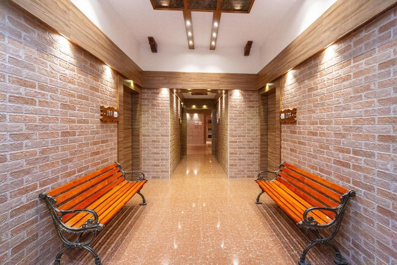 Ambur Oyo 29859 Rds Guest House المظهر الخارجي الصورة