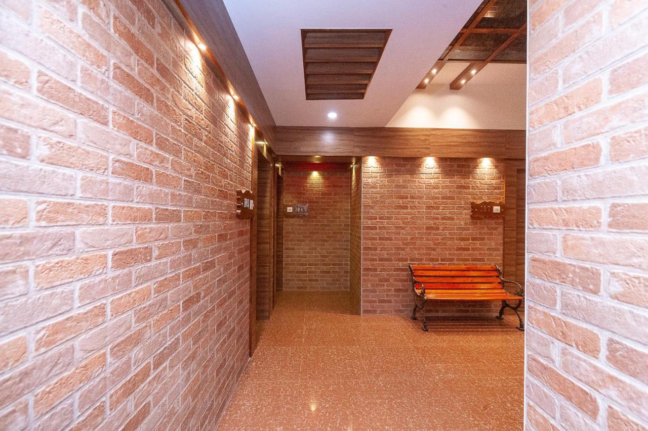 Ambur Oyo 29859 Rds Guest House المظهر الخارجي الصورة